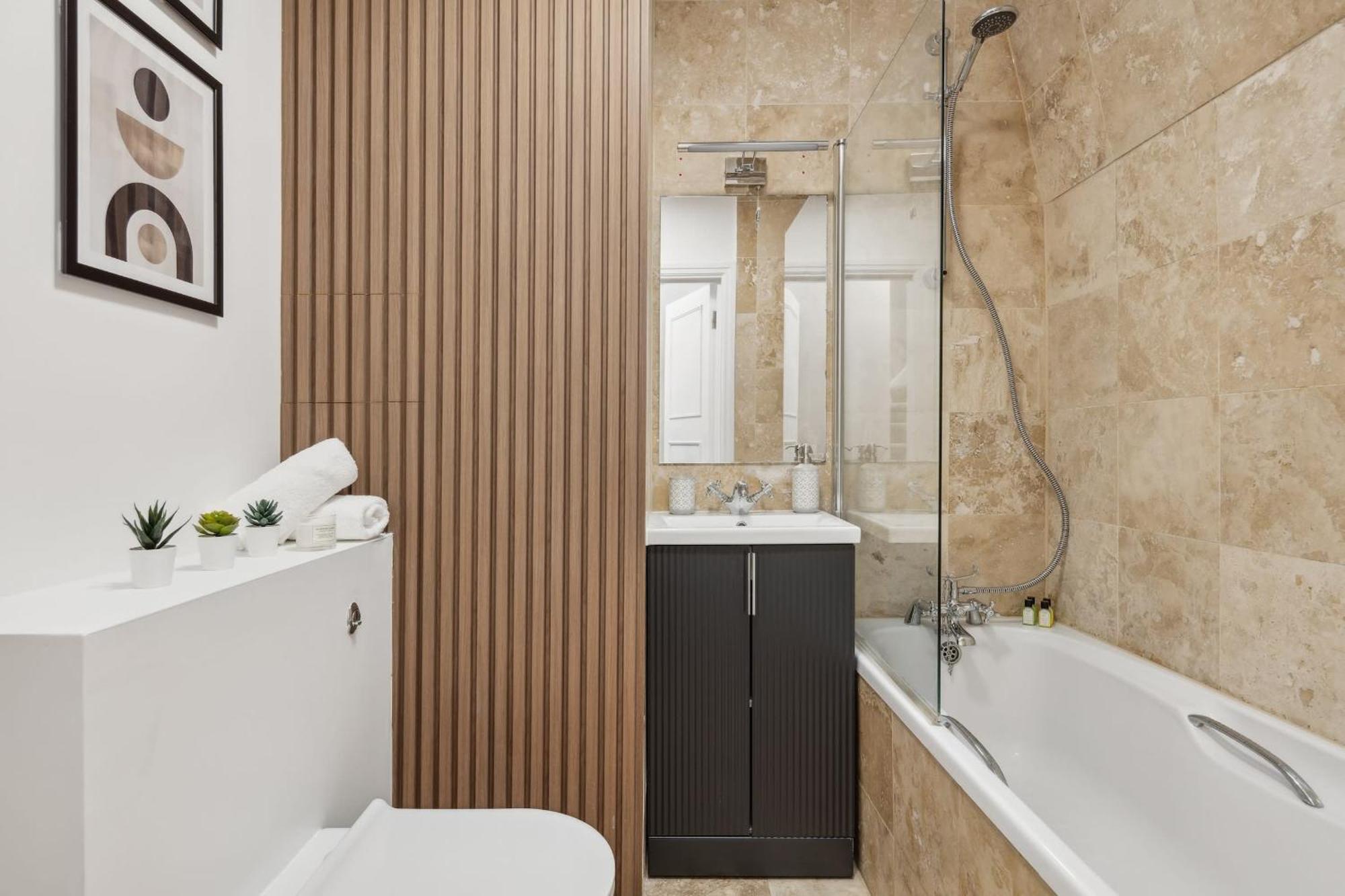 The Heart Of Westminster - 2Br - Cityapartmentstay Londen Buitenkant foto